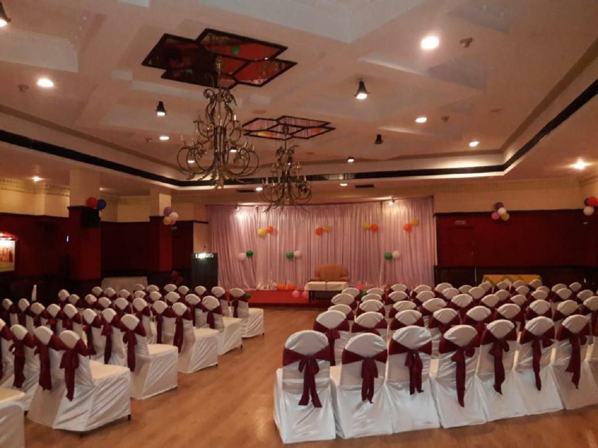 Yuvarani Residency Kochi Extérieur photo